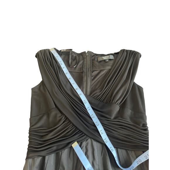 Tadashi Shoji Dress Black Ruched V-Neck Formal Evening Cocktail Hour Size 8 - Picture 9 of 9